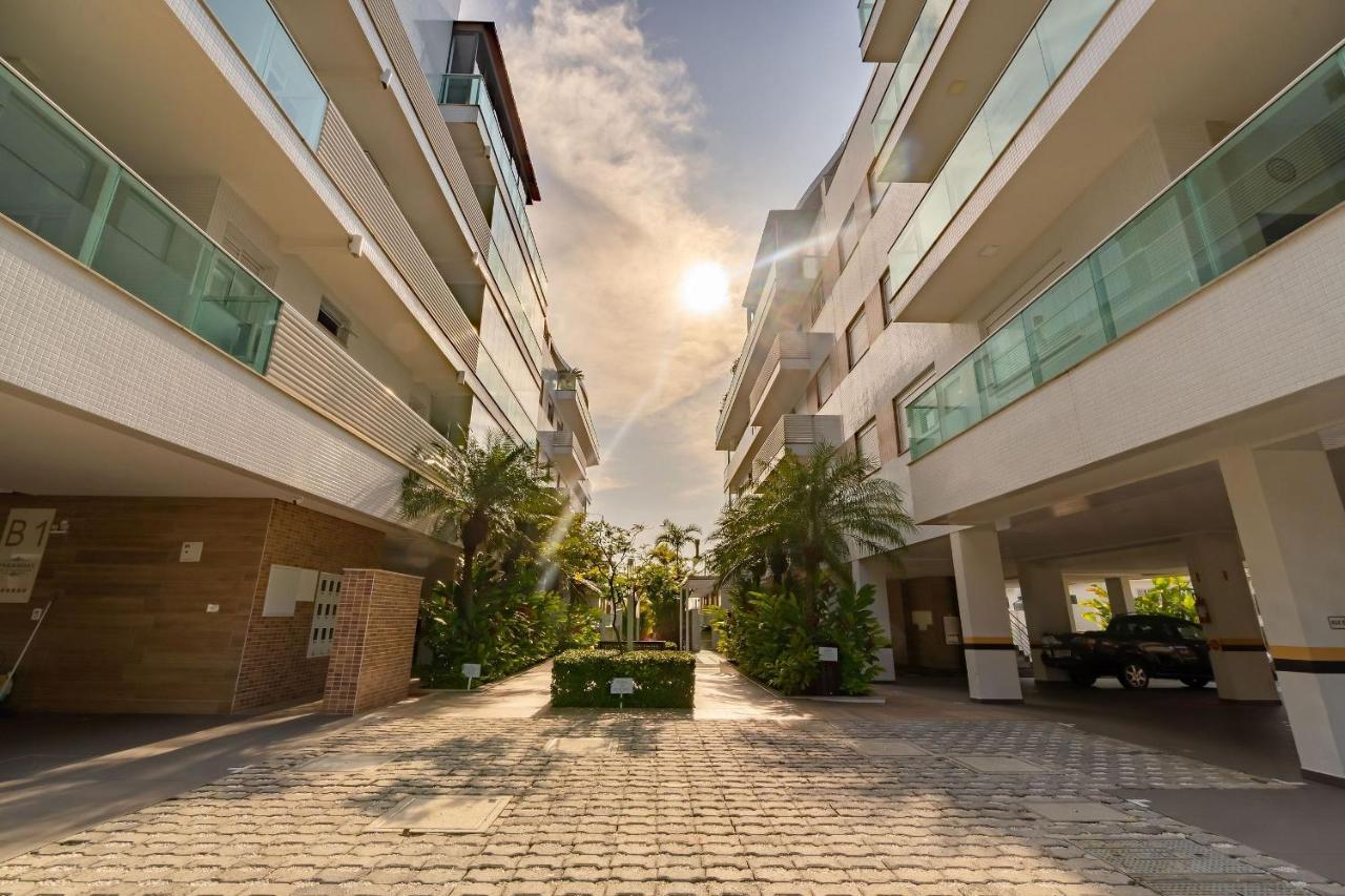 Varandas Do Atlantico - Confortavel Apartamento Em Condo Pe Na Areia Bombinhas Luaran gambar
